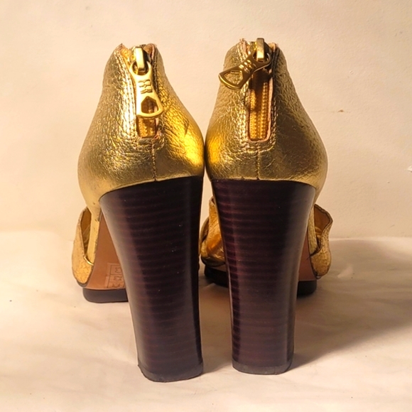 BCBG Maxazria leather open toe shoes - Picture 5 of 9